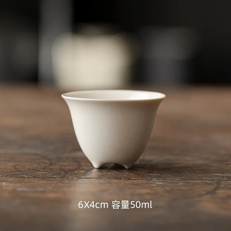 Tasse à Thé Tripode Céramique – Fabrication Artisanale – | Studio Nichijo Paris