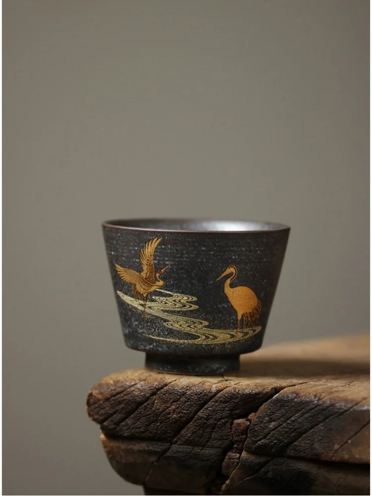 Tasse à Thé Grue — Grès Cuit au Four — Fabrication Artisanale – | Studio Nichijo Paris