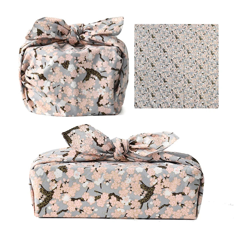 Furoshiki Tissu d’Emballage Japonais – Fabrication Artisanale – Tsubaki | Studio Nichijo Paris
