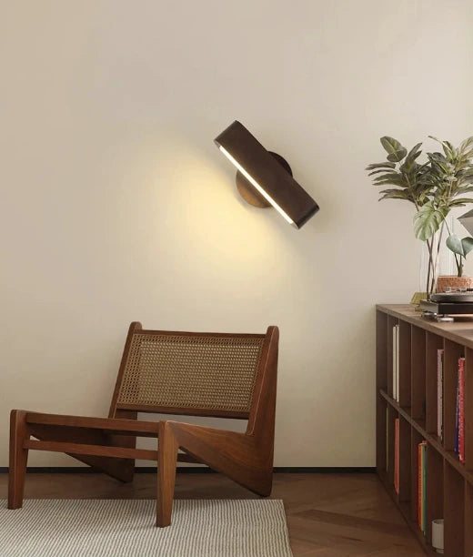 Applique Murale en Bois – LED Orientable, Style Wabi-Sabi – Fabrication Artisanale – | Studio Nichijo Paris