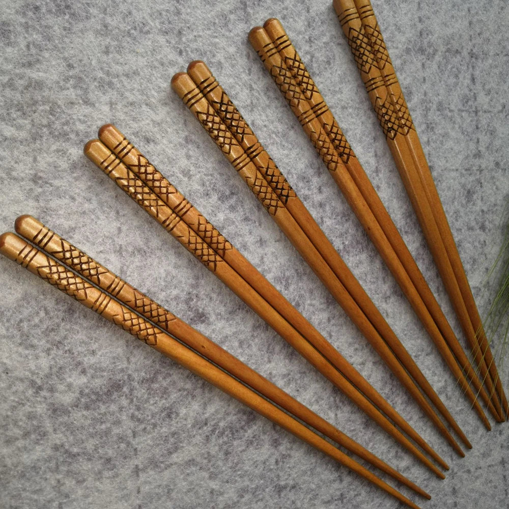 Baguettes Bois Naturel Hashi Coffret Cadeau Lot 5 Paires — Fabrication Artisanale – | Studio Nichijo Paris