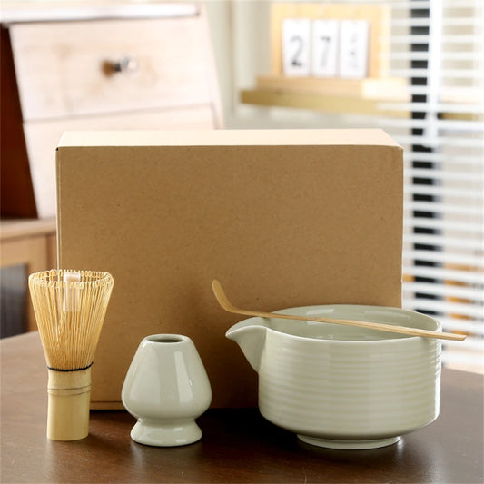 Kit complet cérémonie matcha – bol, fouet, chashaku, boîte – Studio Nichijo Paris