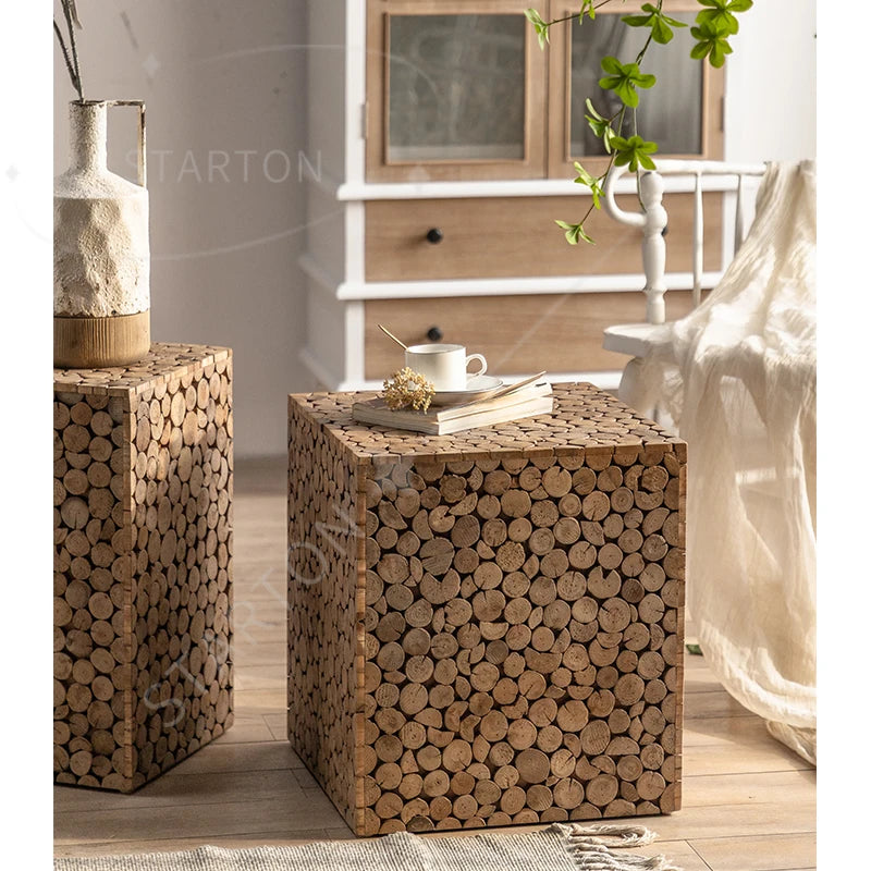 Table basse japonaise fabriquée à la main en bois massif, Table d'appoint décorative pour salon, Table basse en bois faite à la main – | Studio Nichijo Paris
