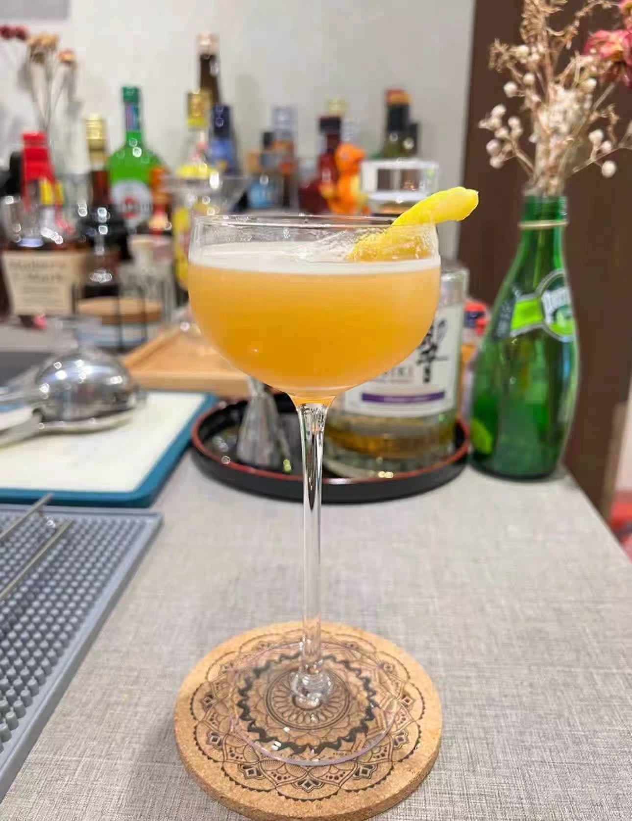 Verre Cocktail Martini Cristal Japonais Évasé — Fabrication Artisanale – | Studio Nichijo Paris