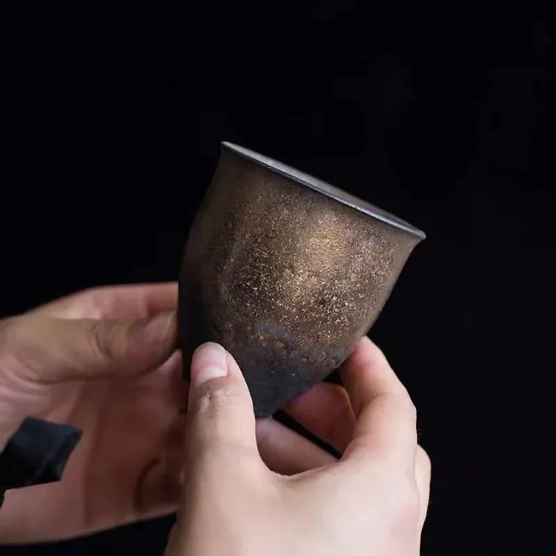 Tasse Grès Dorée Japonaise Cuite au Four – Fabrication Artisanale – | Studio Nichijo Paris