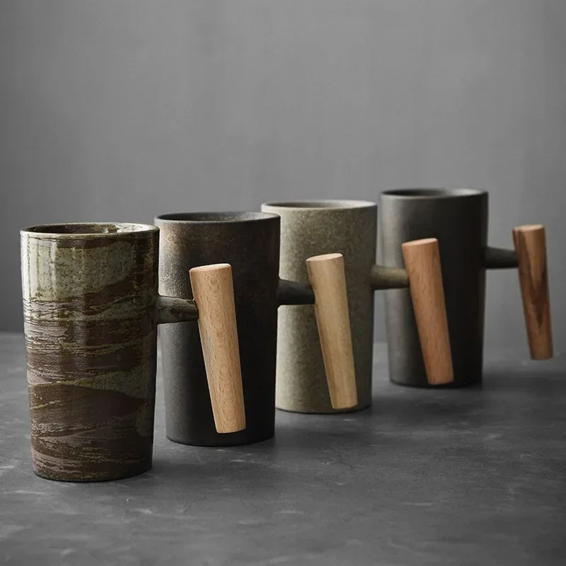 Tasse à café en grès faite à la main – Style japonais vintage, manche en bois – | Studio Nichijo Paris