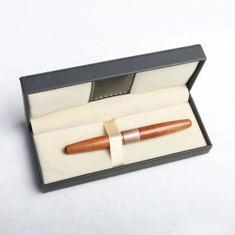 Stylo Plume Bois Massif Rétro Fait Main — Fabrication Artisanale – | Studio Nichijo Paris