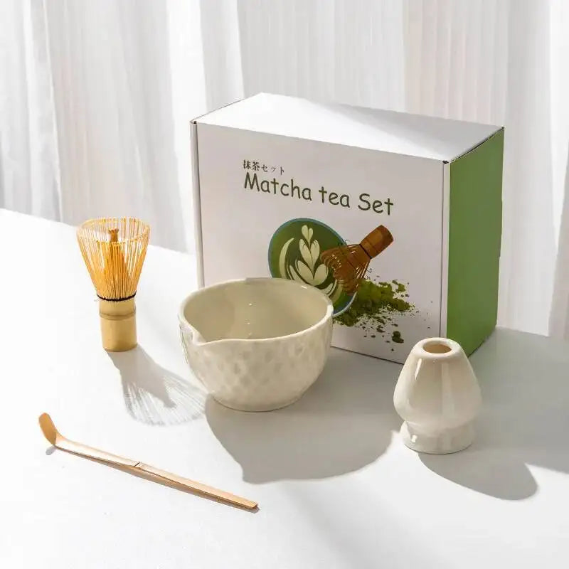Ensemble Bols Matcha Céramique Émaillée Japonaise — Fabrication Artisanale – Blanc 4 pièces | Studio Nichijo Paris