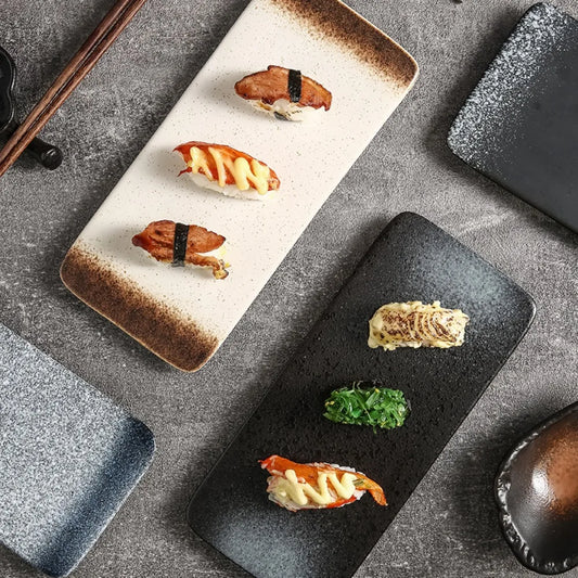 Assiette à Sushi Rectangulaire en Céramique – Fabrication Artisanale – | Studio Nichijo Paris