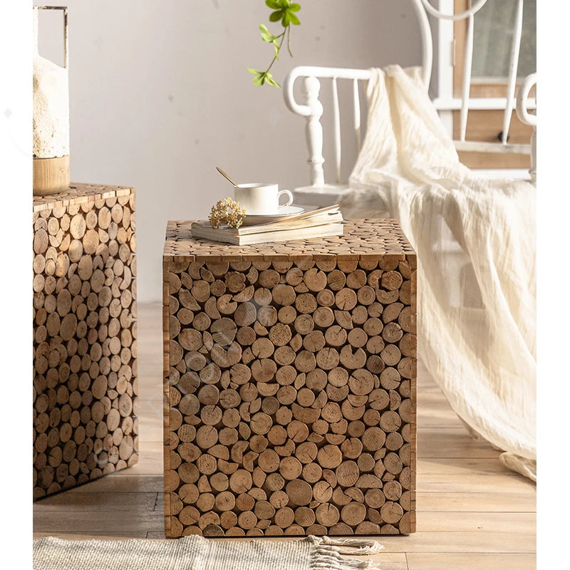 Table basse japonaise fabriquée à la main en bois massif, Table d'appoint décorative pour salon, Table basse en bois faite à la main – | Studio Nichijo Paris