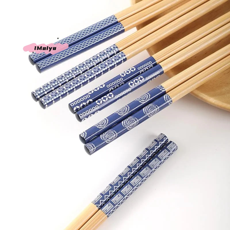 Baguettes Bambou Motifs Chat Fleur Multicolores Lot 5 Paires — Fabrication Artisanale – | Studio Nichijo Paris