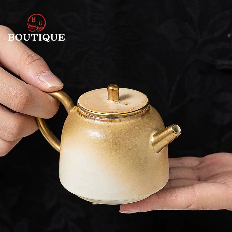 Théière Porcelaine Japonaise avec Infuseur et Filtre, Fabrication Artisanale – | Studio Nichijo Paris