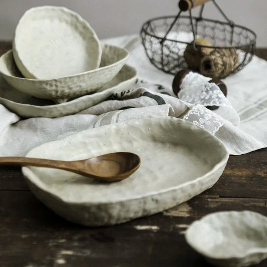 Vaisselle en Grès Blanc, Bols et Assiettes Japonaises — Fabrication Artisanale – | Studio Nichijo Paris