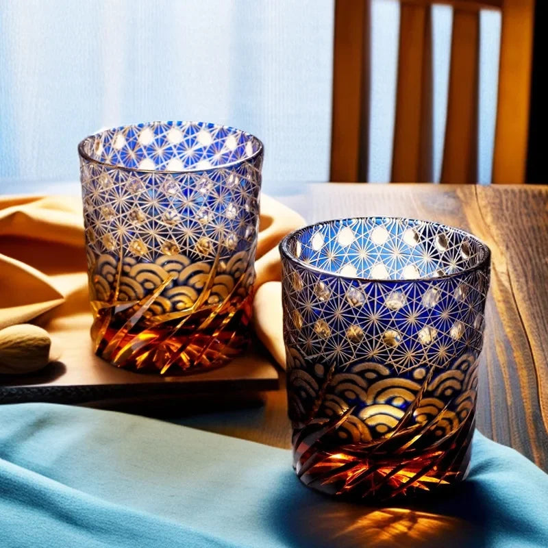 Verre Saké Cristal Nuages Auspicieux Fait Main — Fabrication Artisanale – | Studio Nichijo Paris
