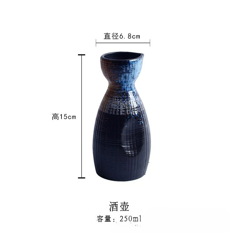 Tōji – Service à Saké en Céramique Artisanale – Carafe & 4 Tasses – Fabrication Artisanale – Carafe seule | Studio Nichijo Paris