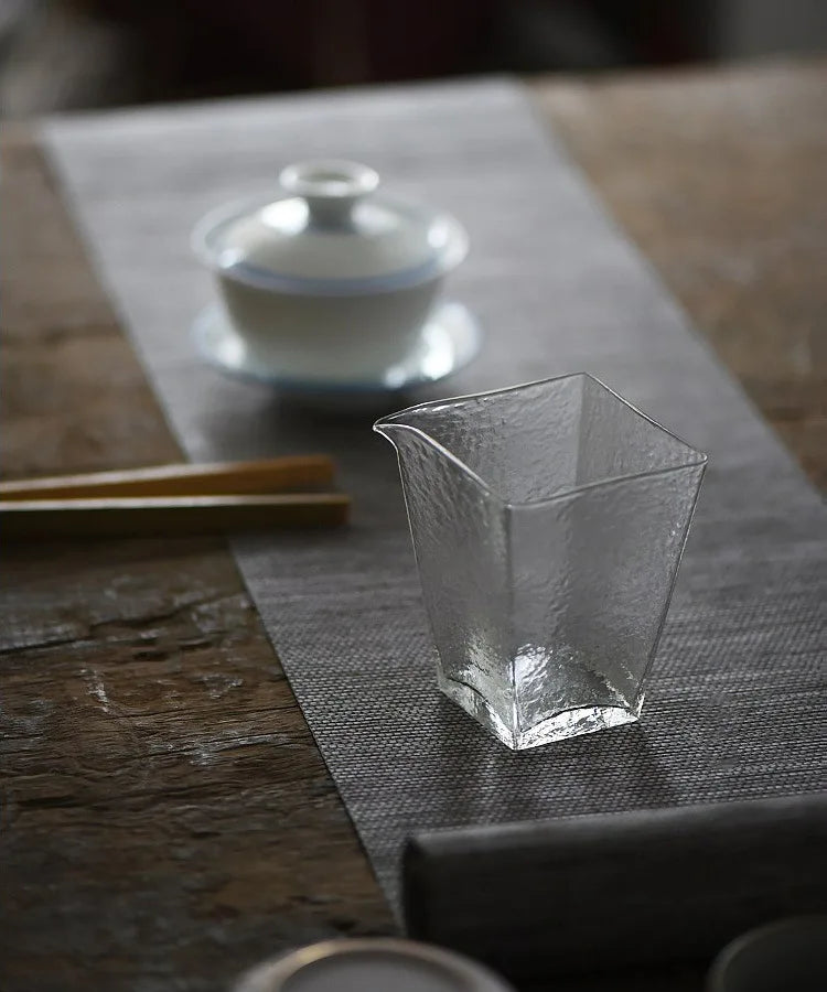 Tasse à Thé en Verre Soufflé – Résistante à la Chaleur – Fabrication Artisanale – | Studio Nichijo Paris