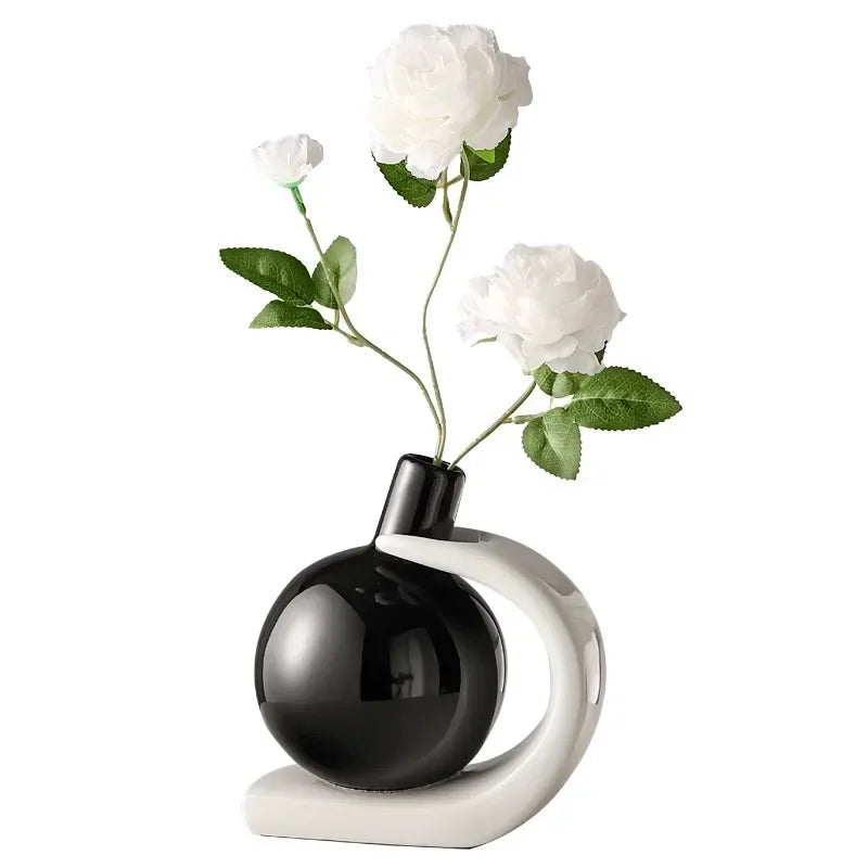 Vase Céramique Épuré – | Studio Nichijo Paris