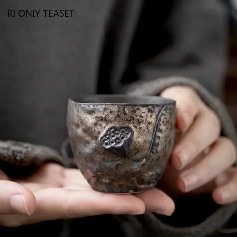 Tasse à Thé Dorée Céramique – Fabrication Artisanale – | Studio Nichijo Paris