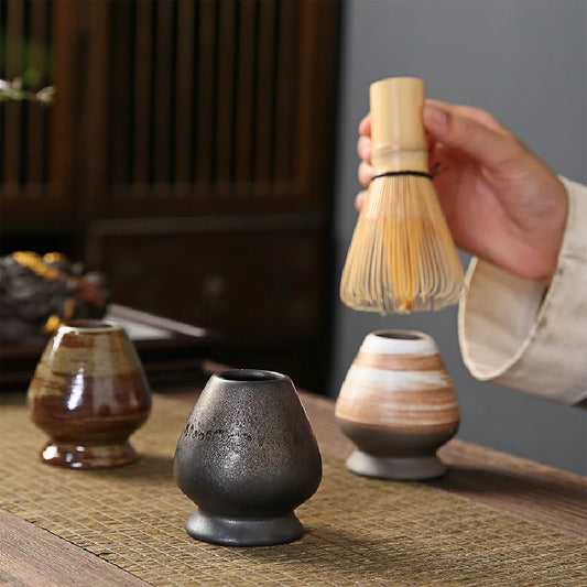 Support Chasen en Poterie — Porte-Fouet à Thé Matcha - Fabrication Artisanale – | Studio Nichijo Paris