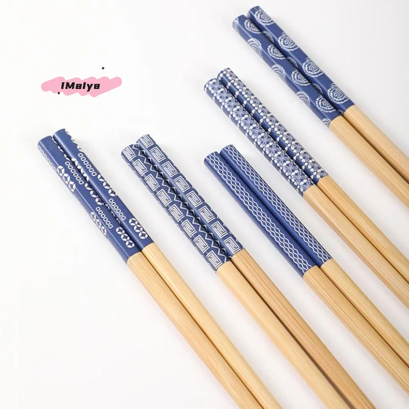 Baguettes Bambou Motifs Chat Fleur Multicolores Lot 5 Paires — Fabrication Artisanale – | Studio Nichijo Paris