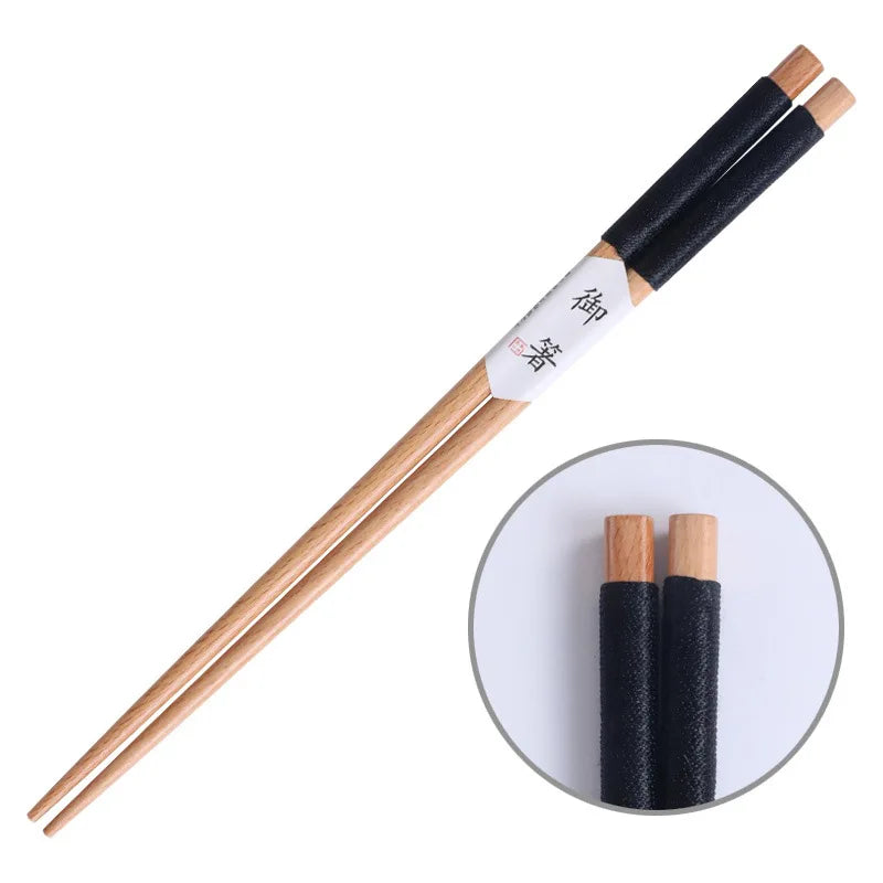 Baguettes Sushi Châtaignier Naturel Laqué Fait Main — Fabrication Artisanale – Rouge | Studio Nichijo Paris