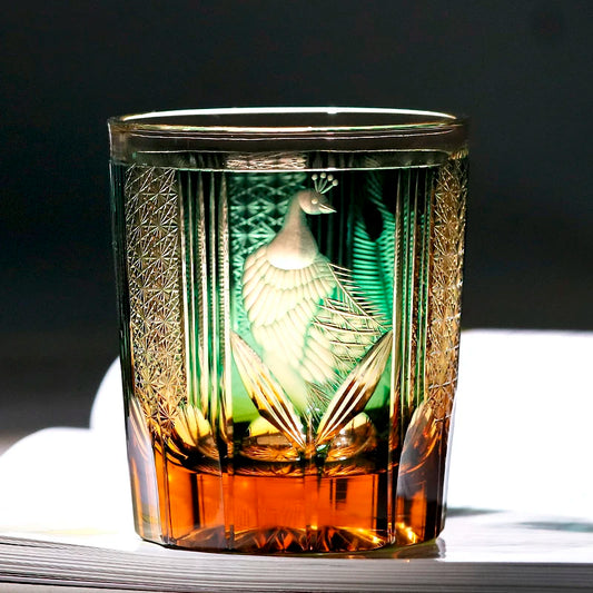 Verre Whisky Luxe Edo Kiriko Cristal Paon Vert Bleu 270 ml — Fabrication Artisanale – | Studio Nichijo Paris