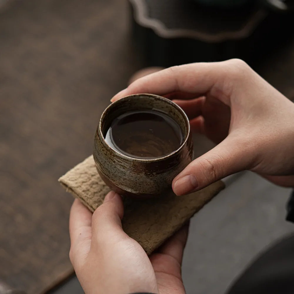 Tasse à Thé 200 ml en Grès Japonais, Matcha — Fabrication Artisanale – | Studio Nichijo Paris