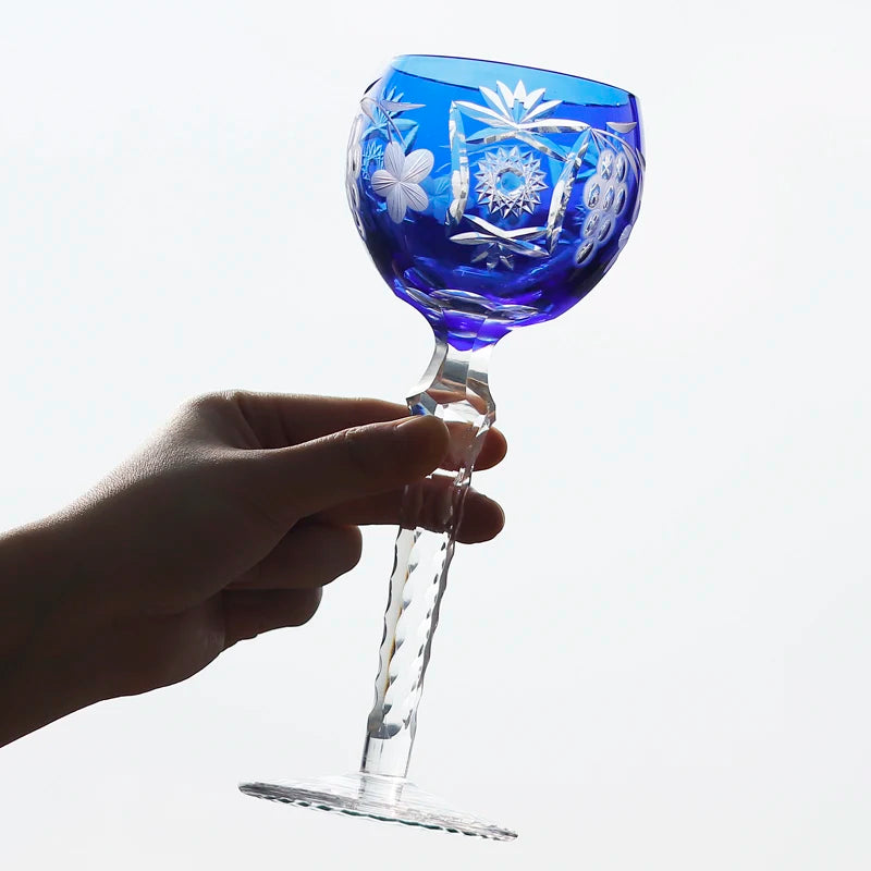 Verre à whisky et gobelet à vin en cristal taillé à la main, style japonais, en verre Edo Kiriko bleu - 5 modèles disponibles – | Studio Nichijo Paris