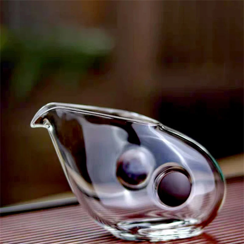 Pichet à Thé Verre Anti-Brûlure Cha Hai Gongdaobei Kung Fu 260 ml — Fabrication Artisanale – | Studio Nichijo Paris