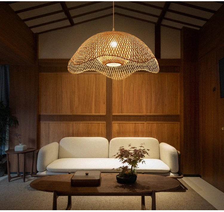 Lustre suspendu en bambou et bois, style chinois, japonais, asiatique, pour cuisine, hôtel, restaurant, salle à manger, salon, fabrication artisanale, nouveauté 2022 – | Studio Nichijo Paris