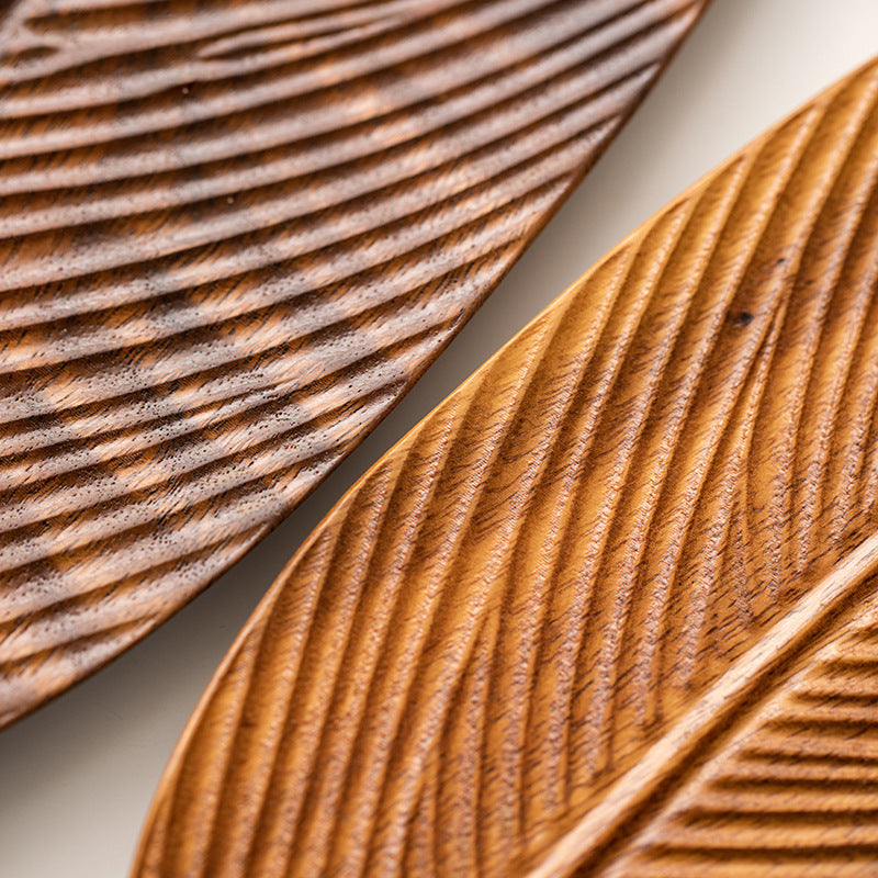 Plateau Feuille en Bois – Fruits, Collations & Desserts – Fabrication Artisanale – | Studio Nichijo Paris