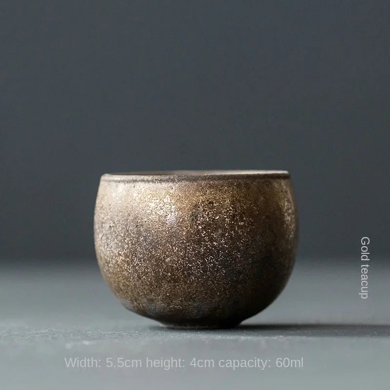 Tasse à Thé en Grès Doré — Fabrication Artisanale, Cérémonie du Thé – Moyu | Studio Nichijo Paris