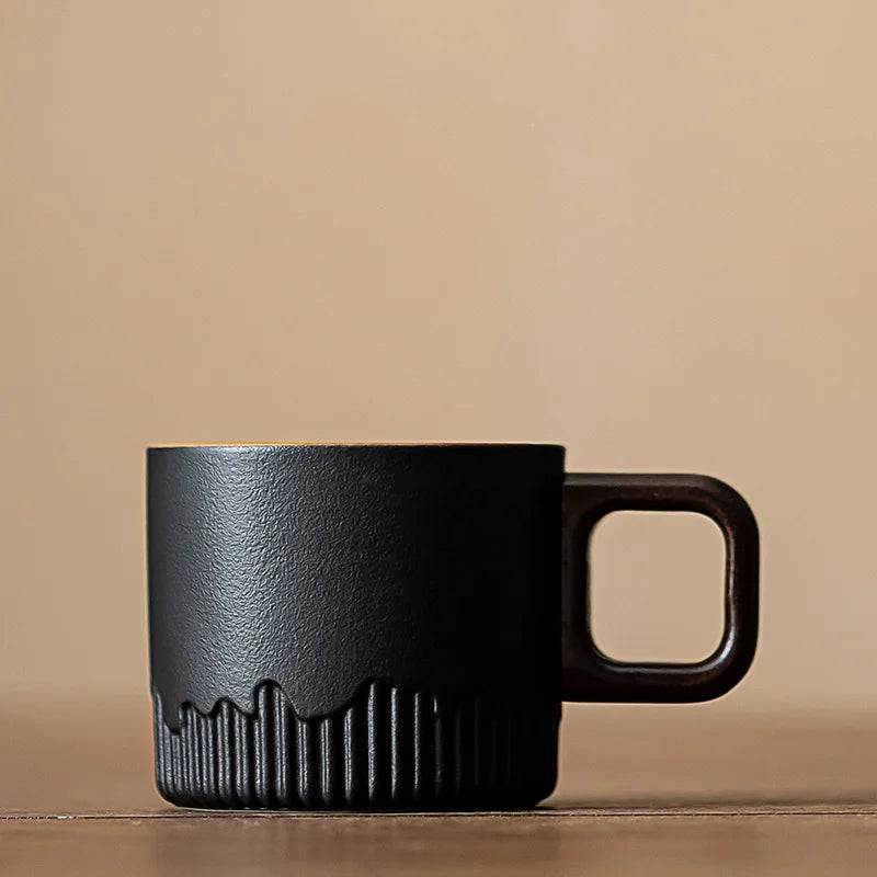 Tasse Thé Grès Poignée Bois Glaçure Réactive Mug Vintage 80 ml — Fabrication Artisanale – Noir | Studio Nichijo Paris