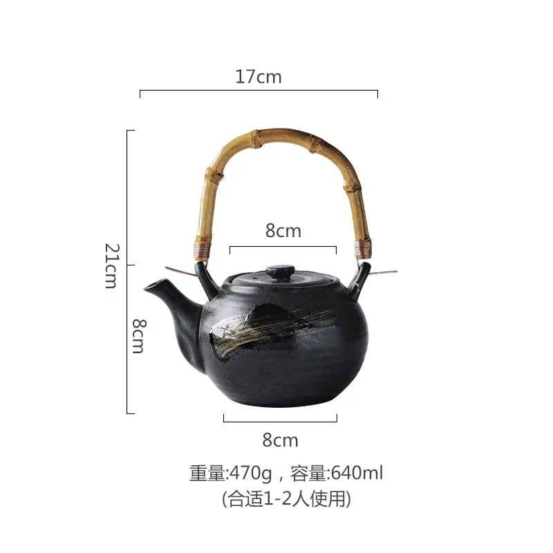 Théière Porcelaine Peinte à la Main Kung Fu — Fabrication Artisanale – 640ml | Studio Nichijo Paris