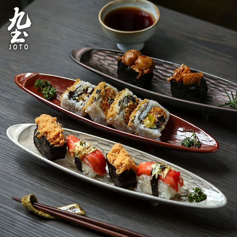 Assiette Sushi Céramique Japonaise Élégante — Fabrication Artisanale – | Studio Nichijo Paris