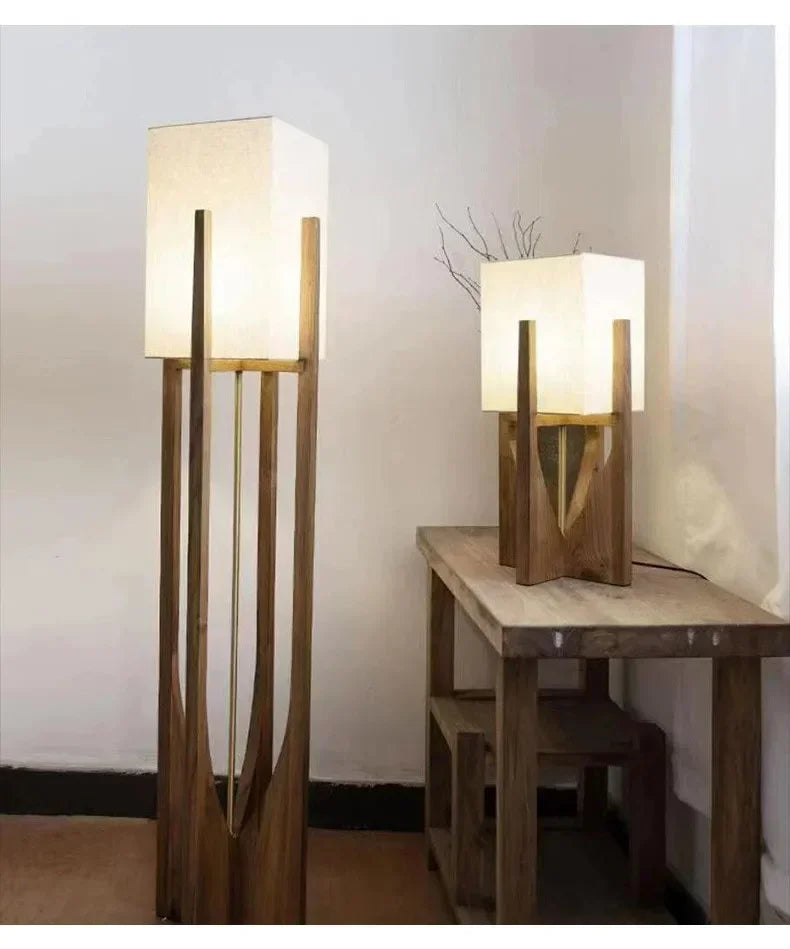 Lampadaire Japonais en Bambou et Bois – Lampe sur Pied Style Wabi-Sabi – | Studio Nichijo Paris