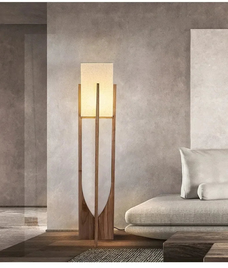 Lampadaire Japonais en Bambou et Bois – Lampe sur Pied Style Wabi-Sabi – | Studio Nichijo Paris