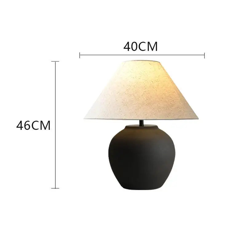 Lampe de Table Céramique Wabi-Sabi – Chevet & Salon – Lampe Noire 40 cm de hauteur x 46 cm de largeur | Studio Nichijo Paris