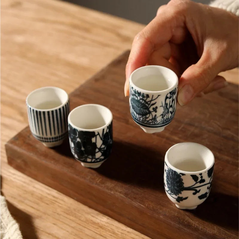 Ensemble de Tasses à Saké en Céramique – Dégustation & Cadeau – | Studio Nichijo Paris