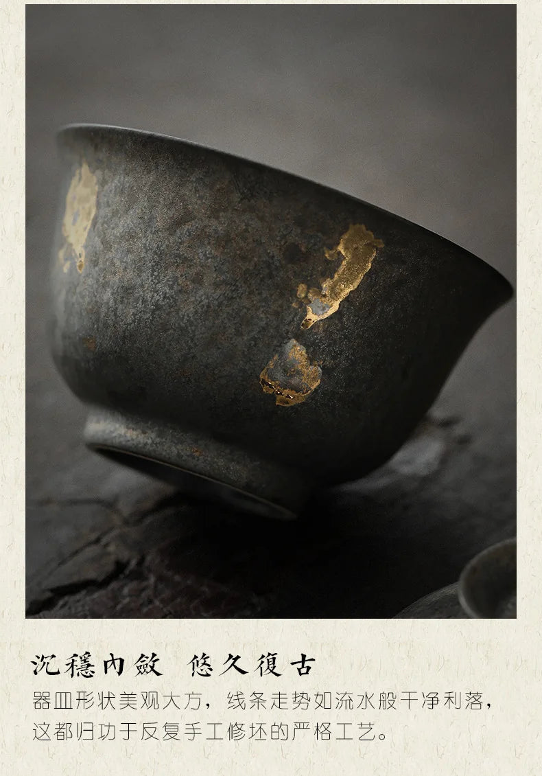 Gaiwan Porcelaine Émaillée Rouille Dorée Cérémonie du Thé, Fabrication Artisanale – | Studio Nichijo Paris