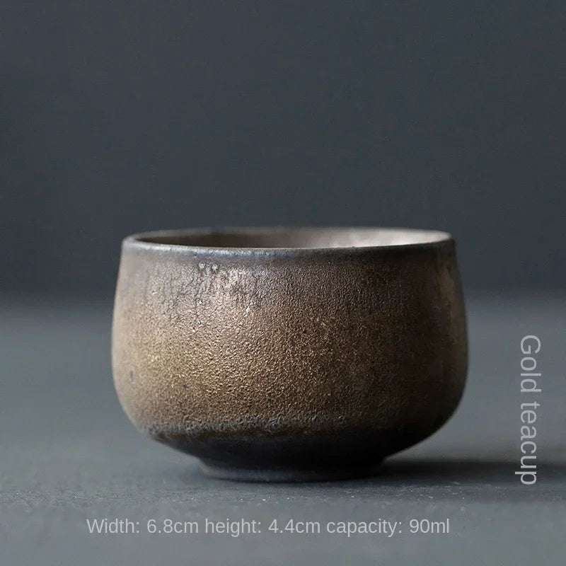 Tasse à Thé en Grès Doré — Fabrication Artisanale, Cérémonie du Thé – Utsuho | Studio Nichijo Paris
