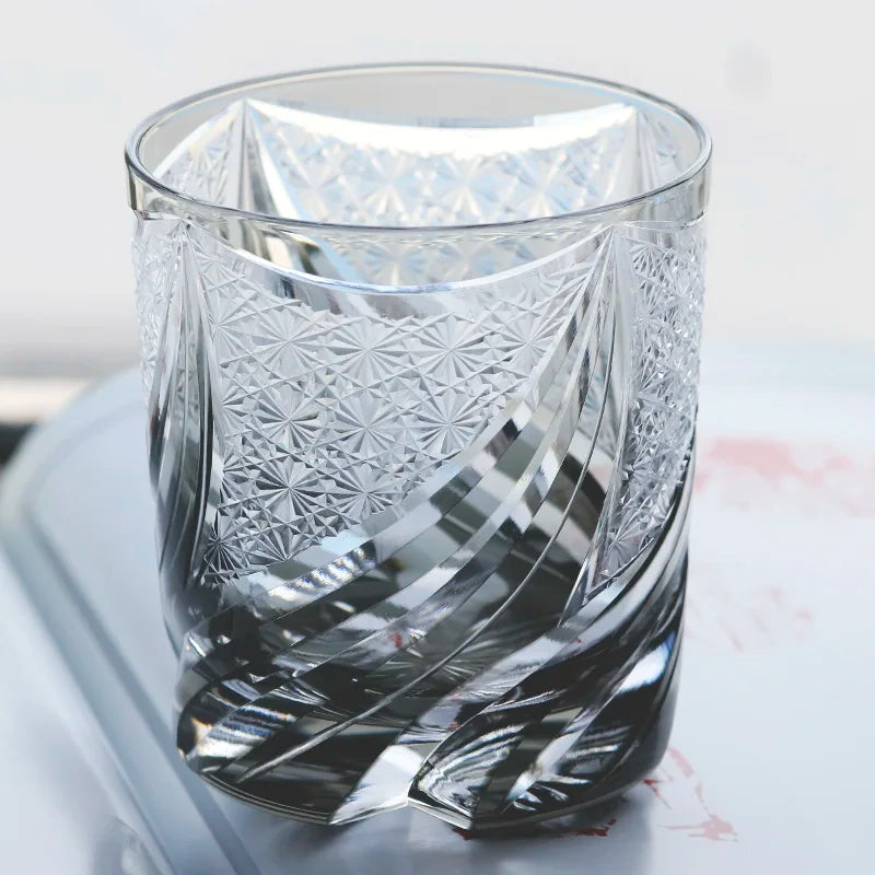 Verre Edo Kiriko Cristal Japonais — Fabrication Artisanale – | Studio Nichijo Paris