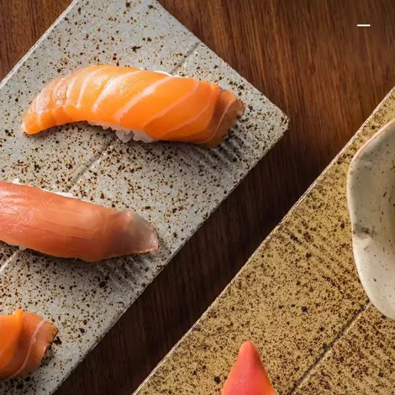 Ensemble Assiettes Sushi Céramique Japonaise Plat Service — Fabrication Artisanale – | Studio Nichijo Paris