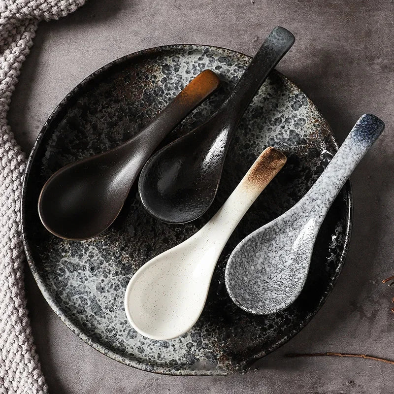 Vaisselle en Céramique – Bols, Cuillères & Louches – Fabrication Artisanale – | Studio Nichijo Paris