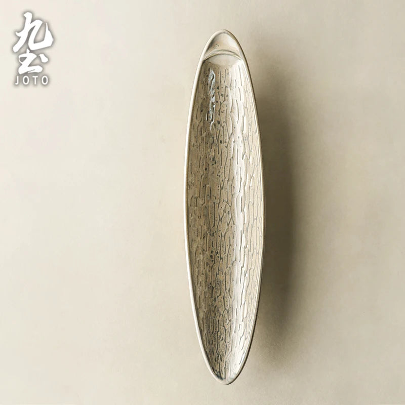 Assiette Sushi Céramique Japonaise Élégante — Fabrication Artisanale – Shizuku | Studio Nichijo Paris