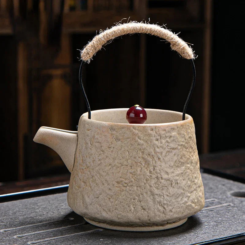 Théière Porcelaine Japonaise Kung Fu Rétro Poignée Faisceau 250ml, Fabrication Artisanale – Utsutsu | Studio Nichijo Paris